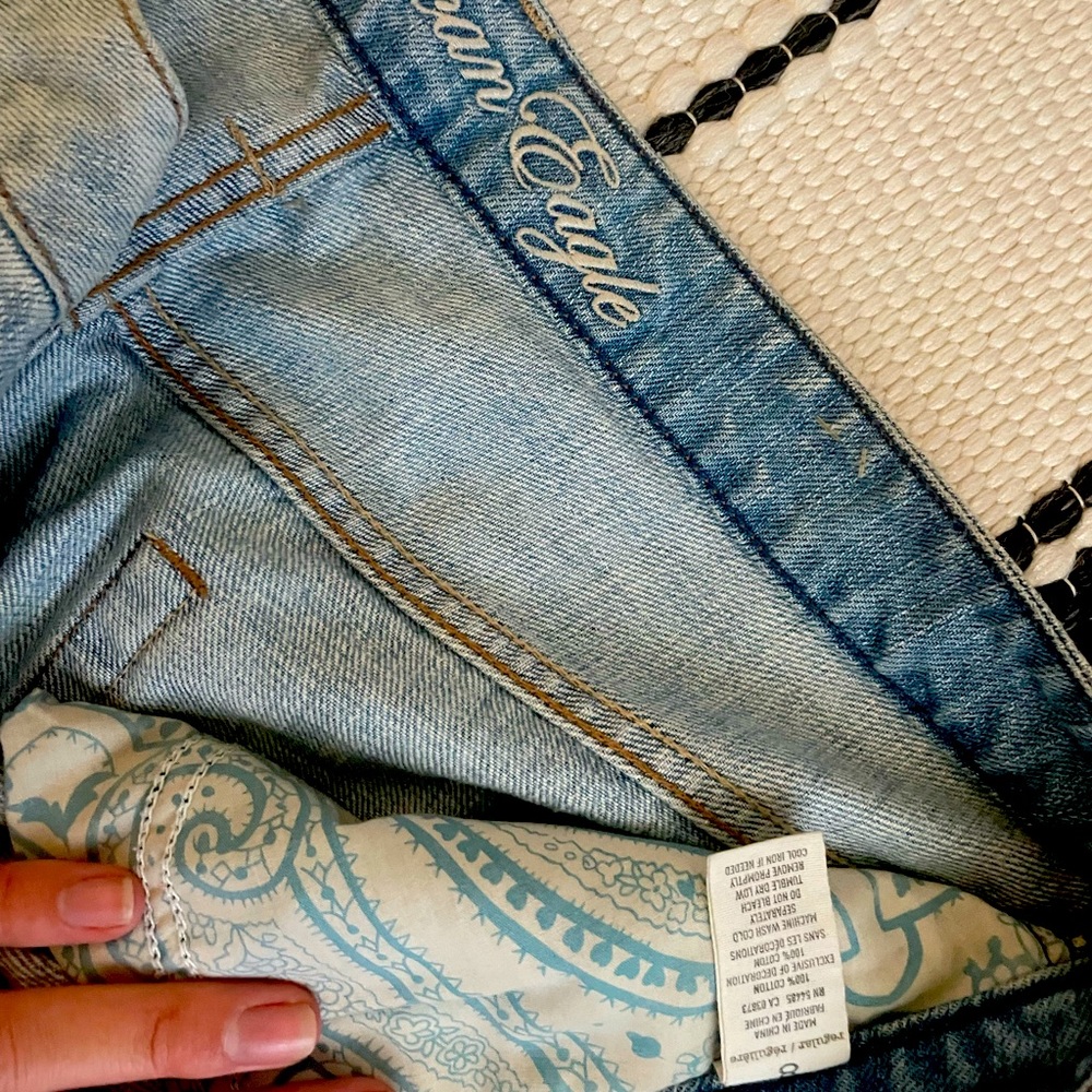 Boyfriend style, ripped American Eagle Jeans! Pairs well with slouchy sweaters!